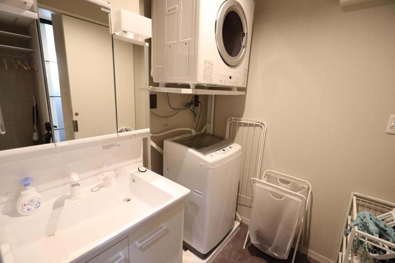 White Crystal Roomb Fukuoka  Exterior photo