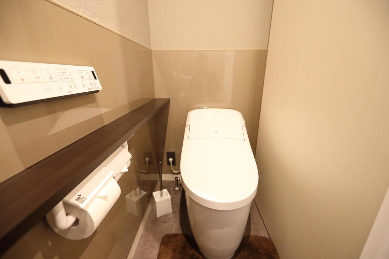 White Crystal Roomb Fukuoka  Exterior photo